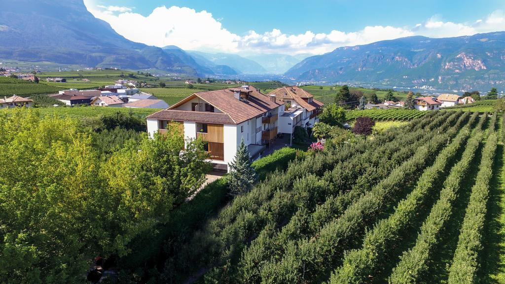 Hotel Girlanerhof Appiano Sulla Strada Del Vino Exterior photo