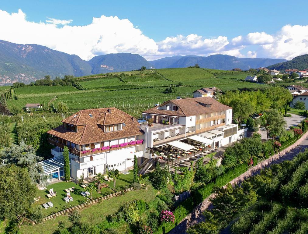 Hotel Girlanerhof Appiano Sulla Strada Del Vino Exterior photo